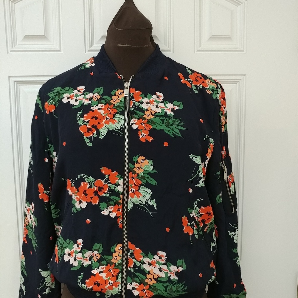 Zara bomber jacket - Picture 3 of 5